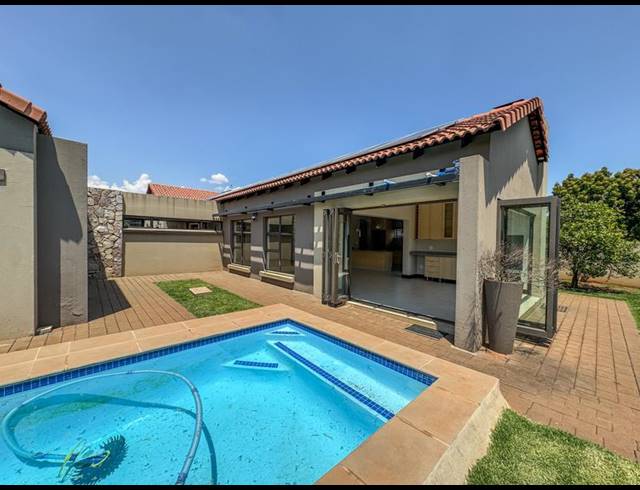 3 BEDROOM HOUSE FOR SALE IN MIDSTREAM RIDGE
